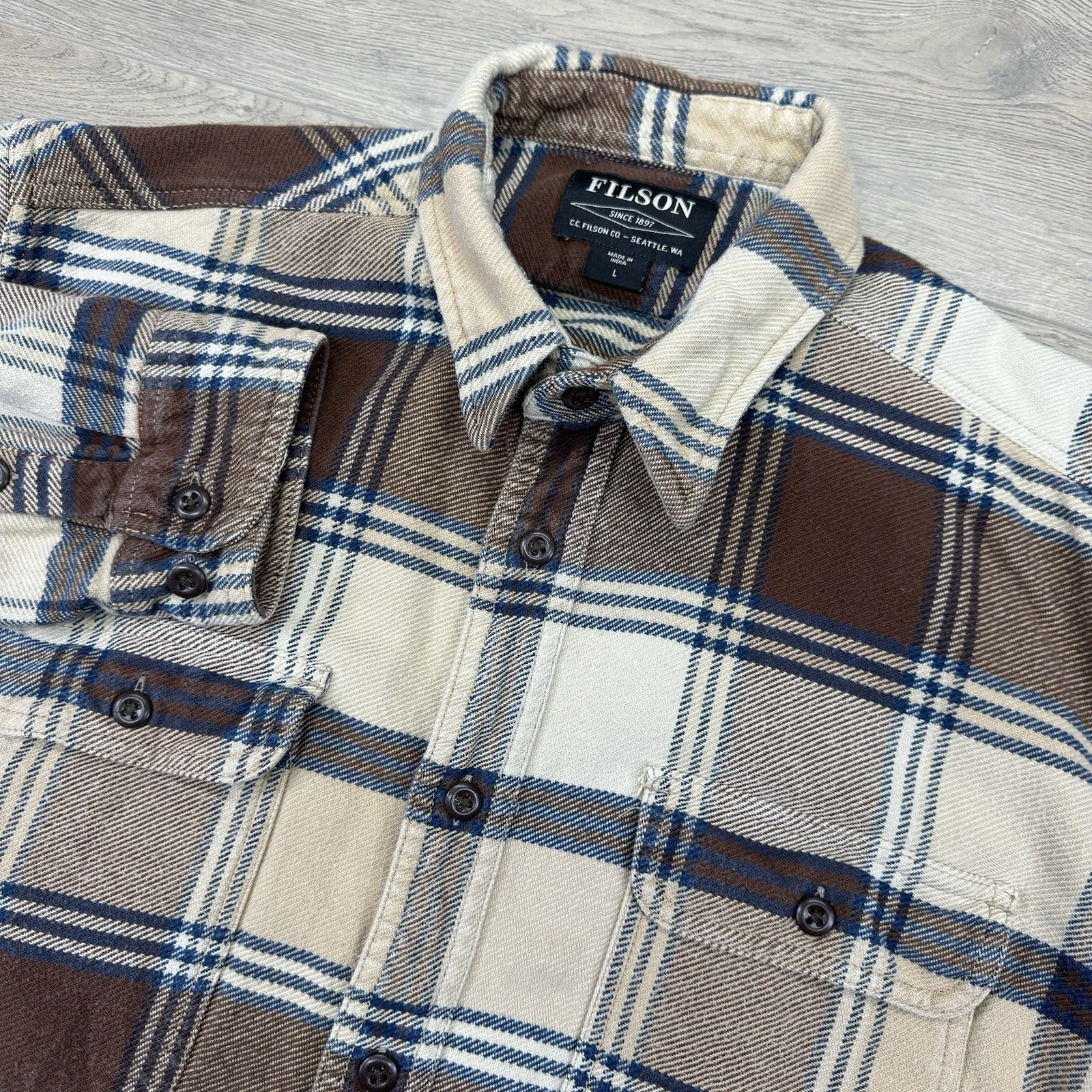 Filson Men's Vintage Flannel Work Shirt Multicolor Plaid Mens Sz Large Outdoor